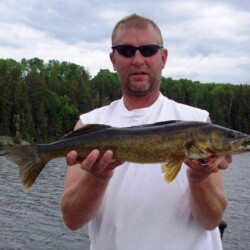 walleye fishing